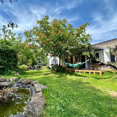 Bed & Breakfast D'hotes Du Bijou Bleu *